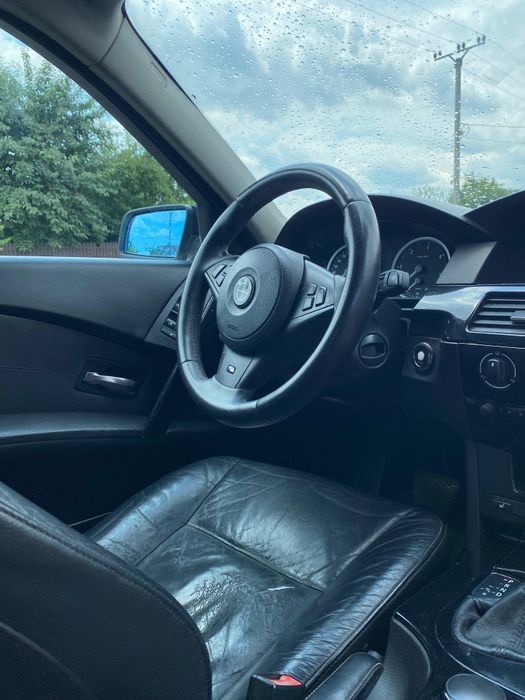 Vand BMW e60 520D sau schimb cu motocicletă
