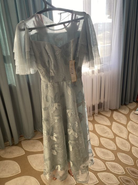 Көйлек сатамын.  ...