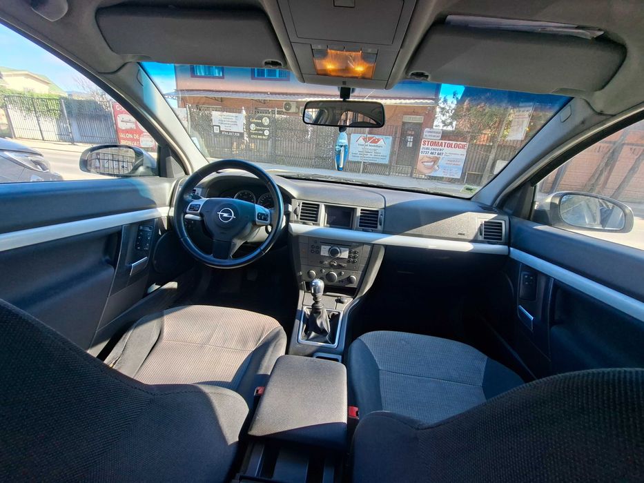 Opel vectra c 2.0 DTI 74kw , 2005