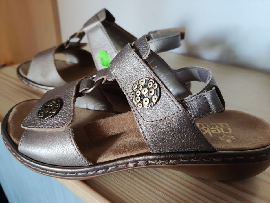 Sandale de piele Rieker marimea 36 NOI cu eticheta