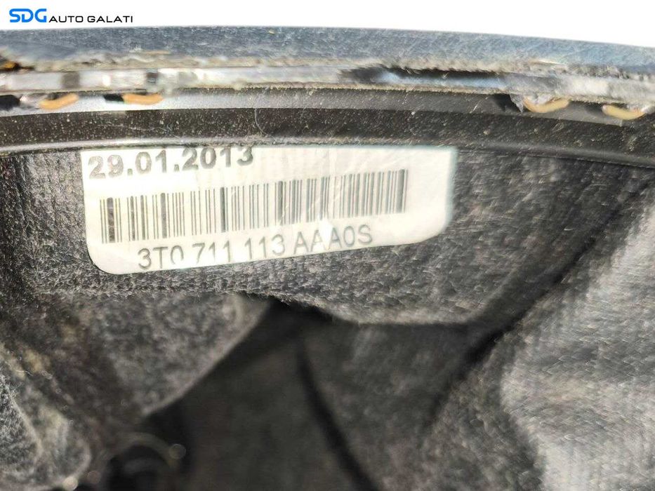 Nuca cu Manson Piele Cutie Viteze Manuala 5 Trepte Skoda Superb 2 2008 - 2015 Cod 3T0711113 (Prezinta Urme de Uzura) [LR1221]