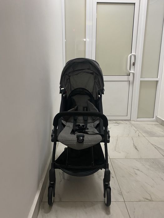 Продается коляска пишите на ватсап