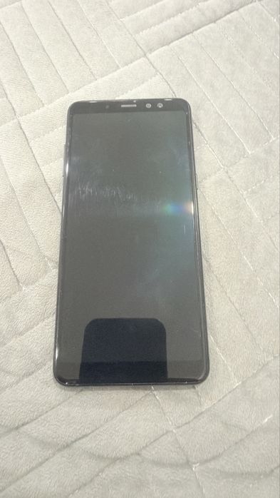 Смартфон Самсунг А8+