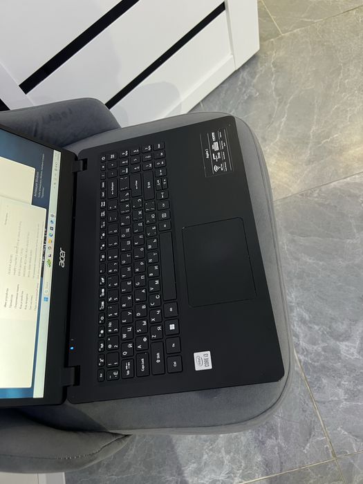 Быстрый Ноутбук Acer core i3/10/ssd 512