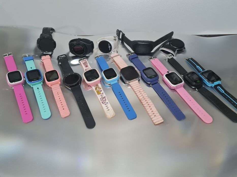 Продам смарт-часы детские