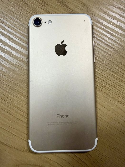 iPhone 7 32GB GOLD