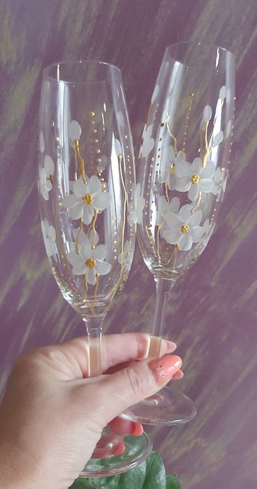 РАЗПРОДАЖБА!!! Рисувани ритуални сватбени чаши-комплект от 2бр