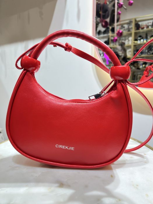 Сумка красная экокожа