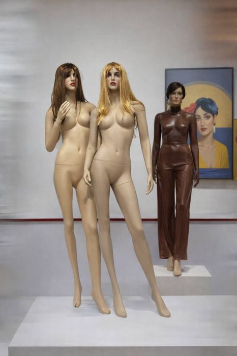 Maneken keng assartimentda