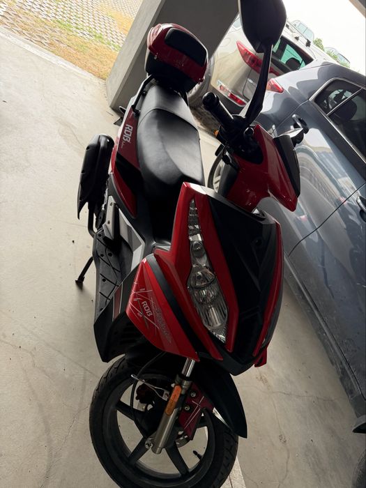 Inchiriez / for rent ! scuter 125 cmc RDB Blueberry ( model Vespa ) - bolt / glovo / tazz , sau personal