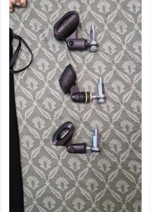 Percutii suport microfon