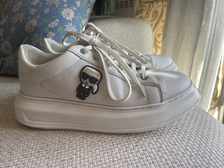 Продавам сникърси Karl Lagerfeld