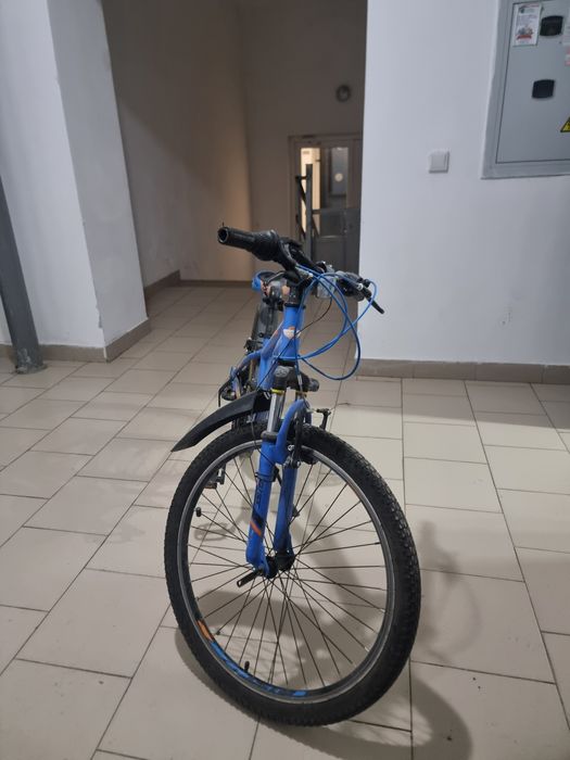 Продав велосипед