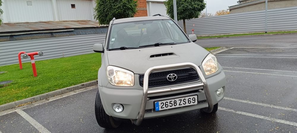 De Vânzare Toyota RAV4 4x4 Recent Adus 2.0 Diesel 116cp Inaltat