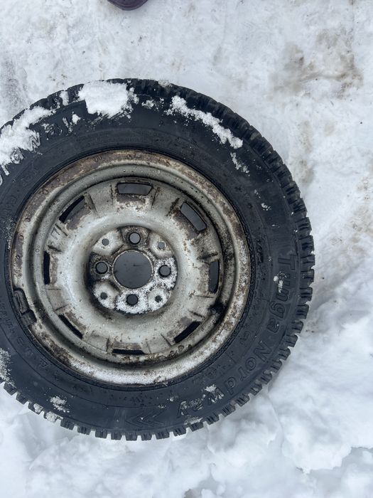 Шины зимние ……..