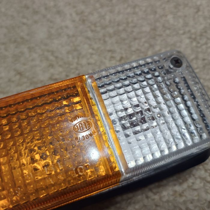 Lampa cu becuri Elba aro