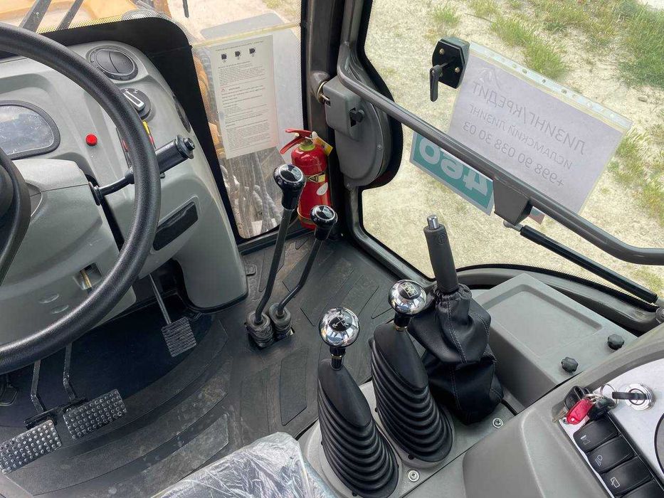 Экскаватор-погрузчик RMX( Runmax) SE460