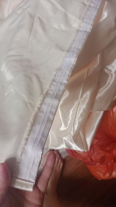 Продам шторы новый