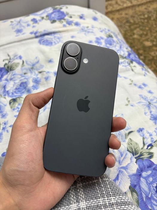 iPhone 17, 256 GB, чёрный ОБМЕН