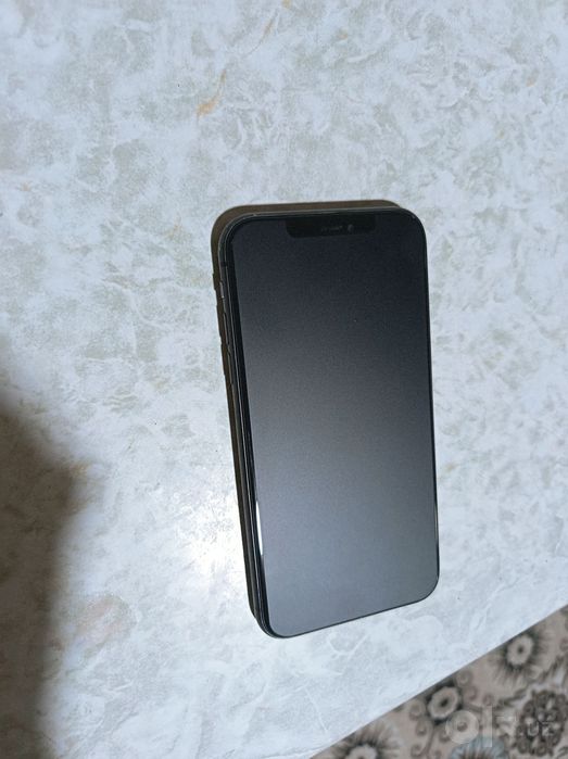 Iphone 11 sotilafi srochna
