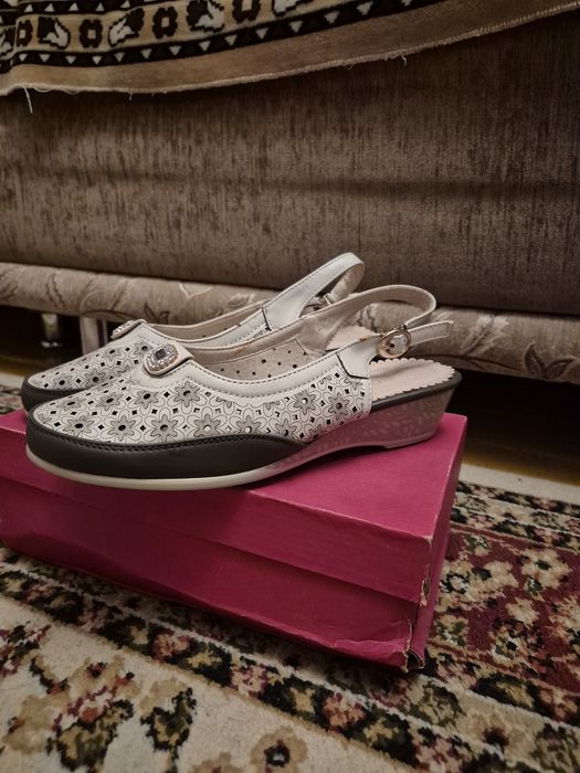 Босоножки летние, 36-37 размер