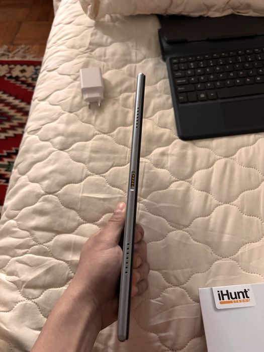 Tableta Ihunt dual sim