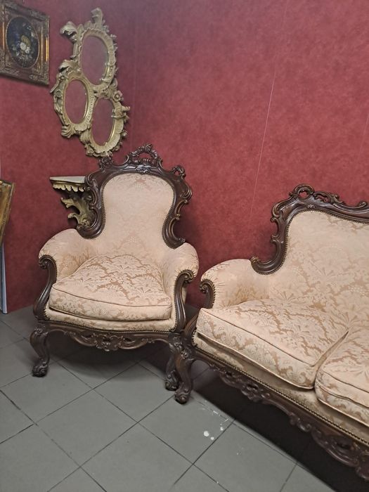 Set canapea cu fotolii