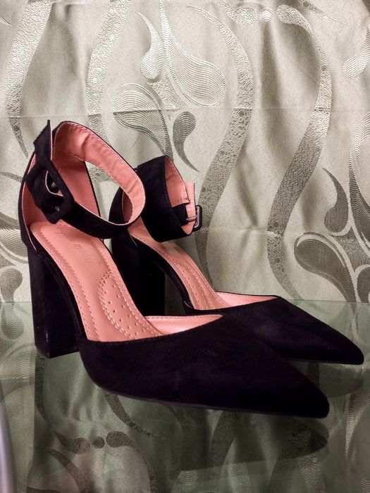 Două perechi la preț de una