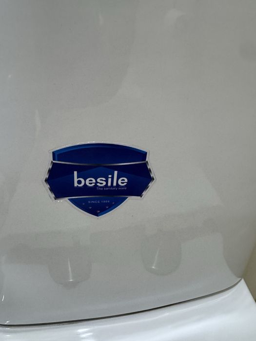 Унитаз в отличном состоянии