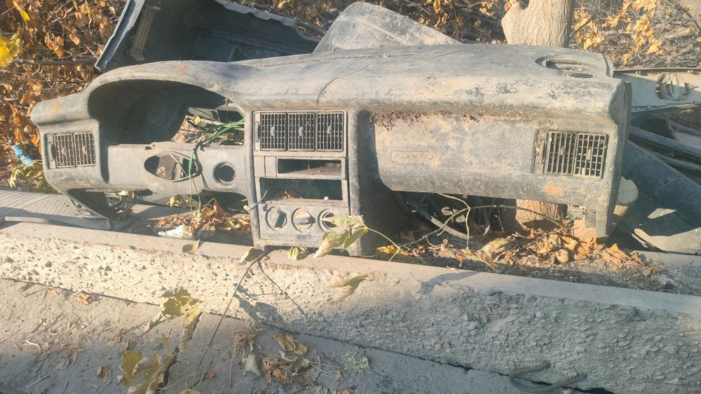 Продам запчасти на ауди 80
