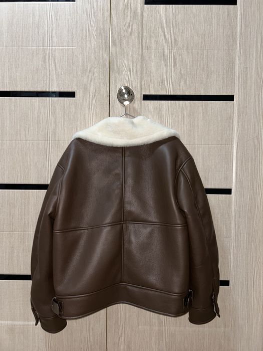 Продам дубленку зима-весна