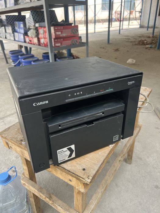 Принтер Canon mf3010 3в1 принтер