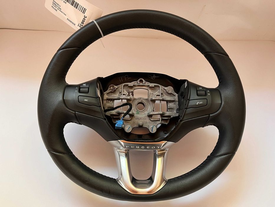 Оригинални кожени Мулти волани Peugeot 208 Пежо pejo