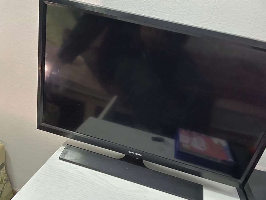 Se vinde ps5 și, tvmonitor