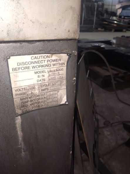 Холандски Струг с цифрова индикация/макс. диаметър Ф460 на L 2000мм.