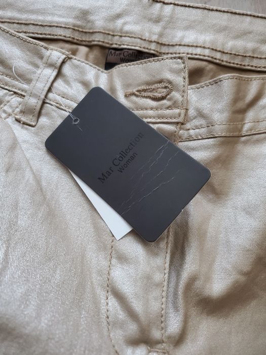 Дамски панталон в златисто