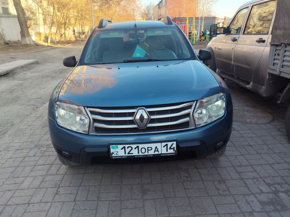Продам рено дастер