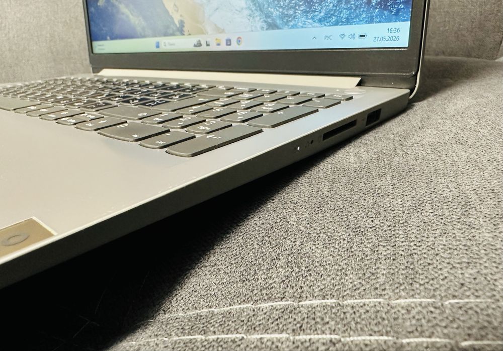 Ноутбук Lenovo ideapad