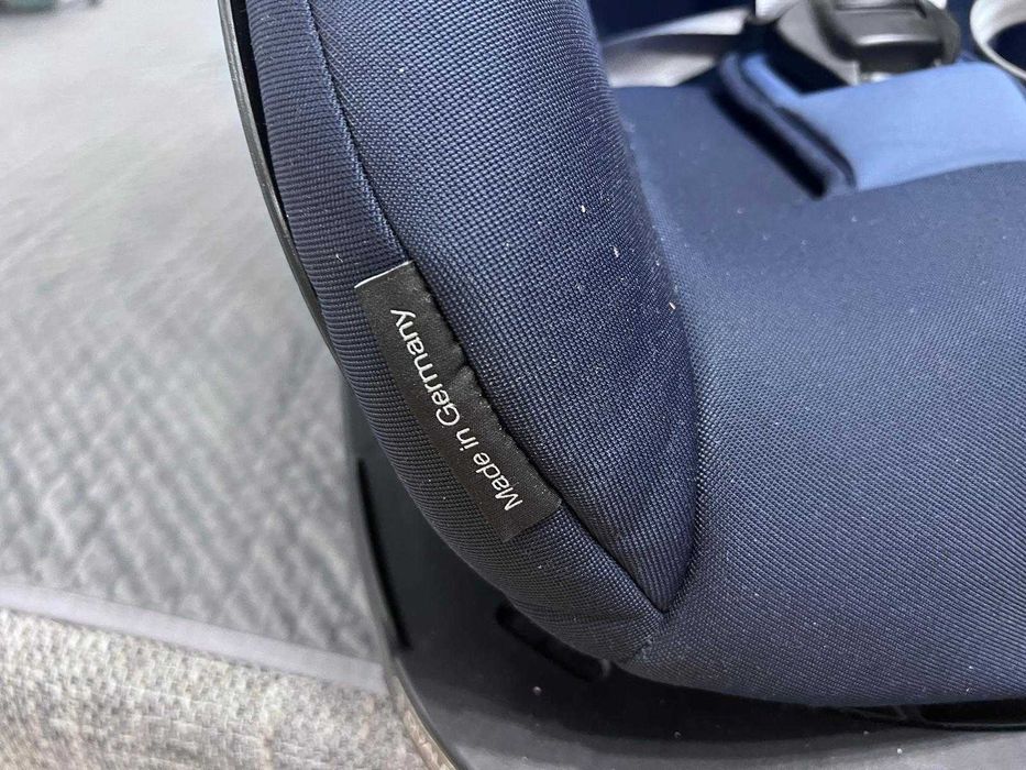 Scaun auto Britax Romer DUALFIX M i-SIZE 3 luni - 4 ani