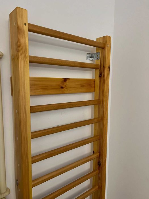 Spalier gimnastica lacuit 200/71cm, 12 trepte lacuit