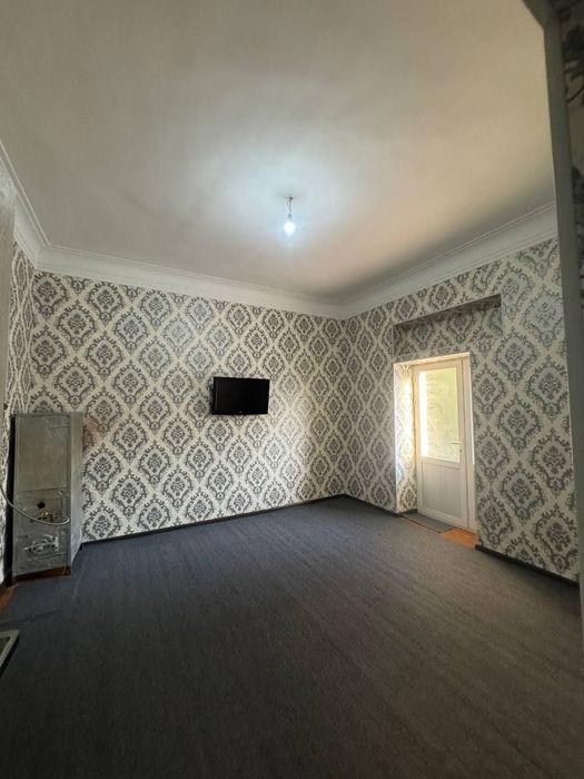 1 хонали Чирчик марказида