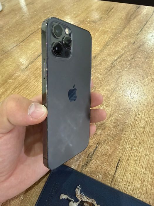 Iphone 12 pro сатылады