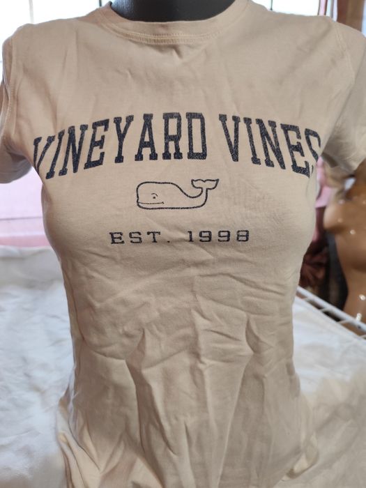 Летни топ дрехи и