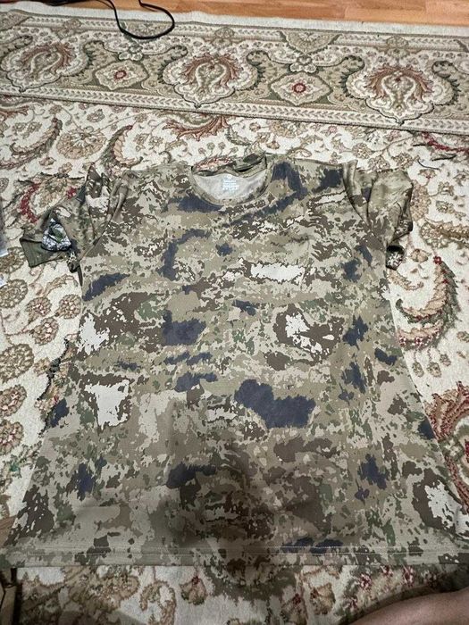 Футболки, размер XL. 100% polyester.