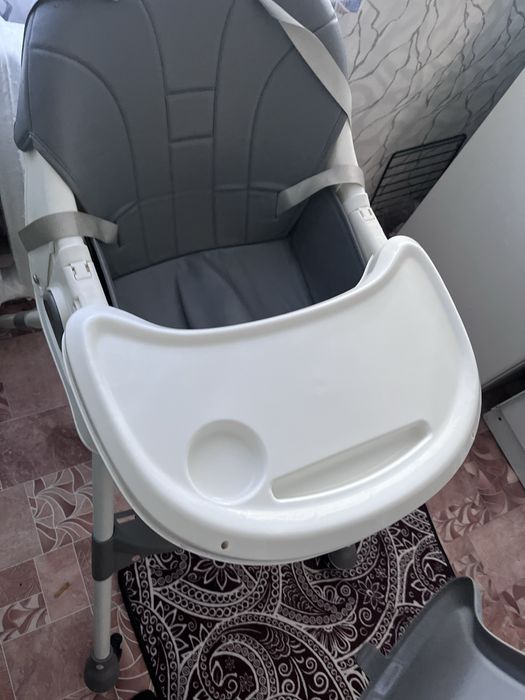 Продам стульчик для кормления