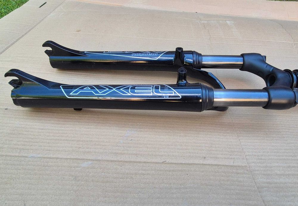 Furca MTB Manitou Axel, 26inch, reglabila, cursa 80mm