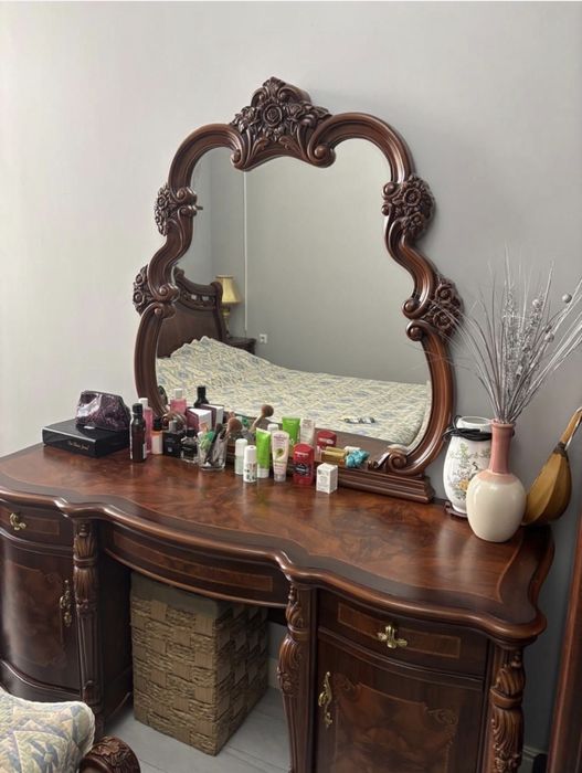 Продаю мебель для спально