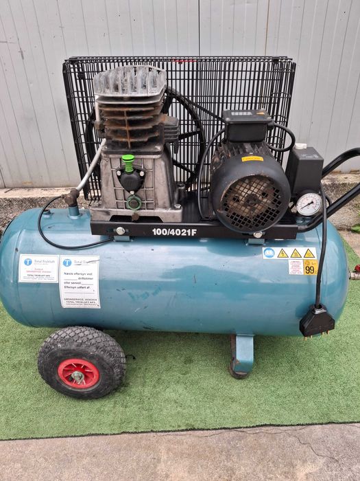 Италиански трифазен професионален компресор