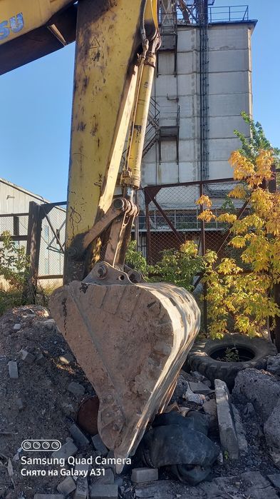 Продам экскаватор