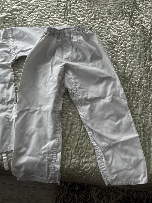 Кимано на ребенка 140р.